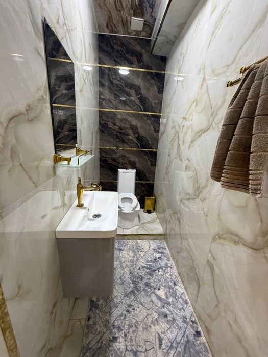 Срочно Продаётся 4-х комнатная квартира в Чиланзаре