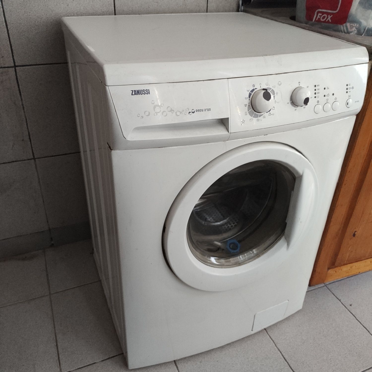 Пералня Zanussi ZWF385 за части