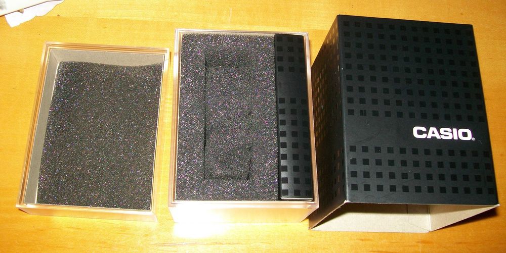 Cutie nouă pentru ceas CASIO