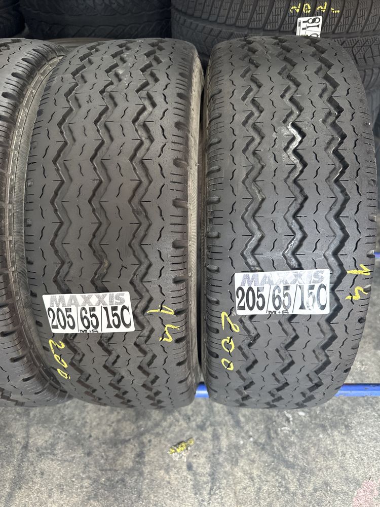 205/65/15C Maxxis M+S