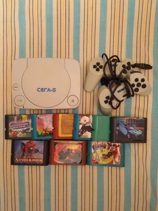 Белая Сега 5, кассеты картриджи