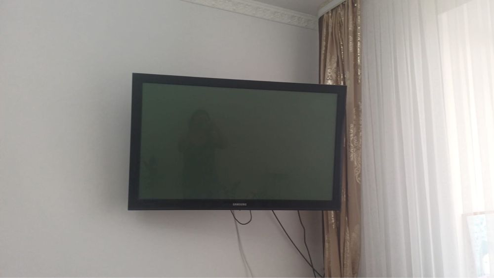 Продам телевизор Samsung