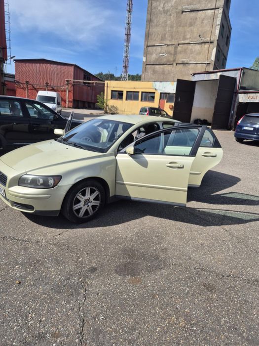 Vand Volvo S40 an 2005