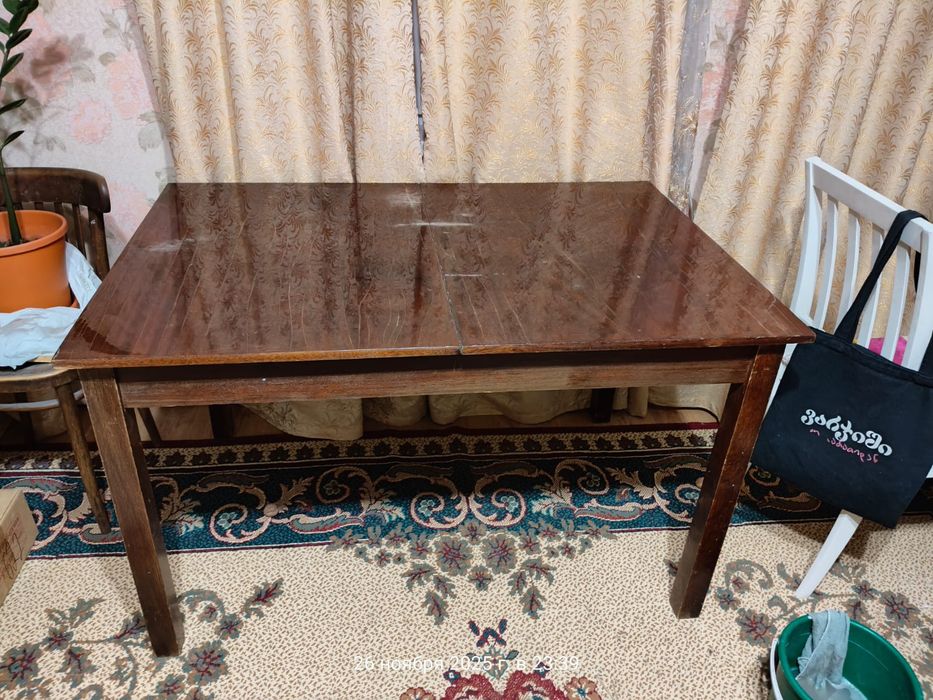 Стол полированный советского производства
