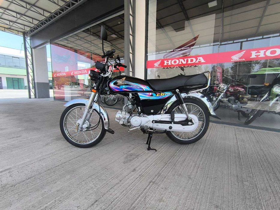 HONDA. CD 70.  Yangi. 70 kub.