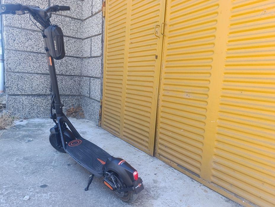 Електрическа тротинетка Kinesone