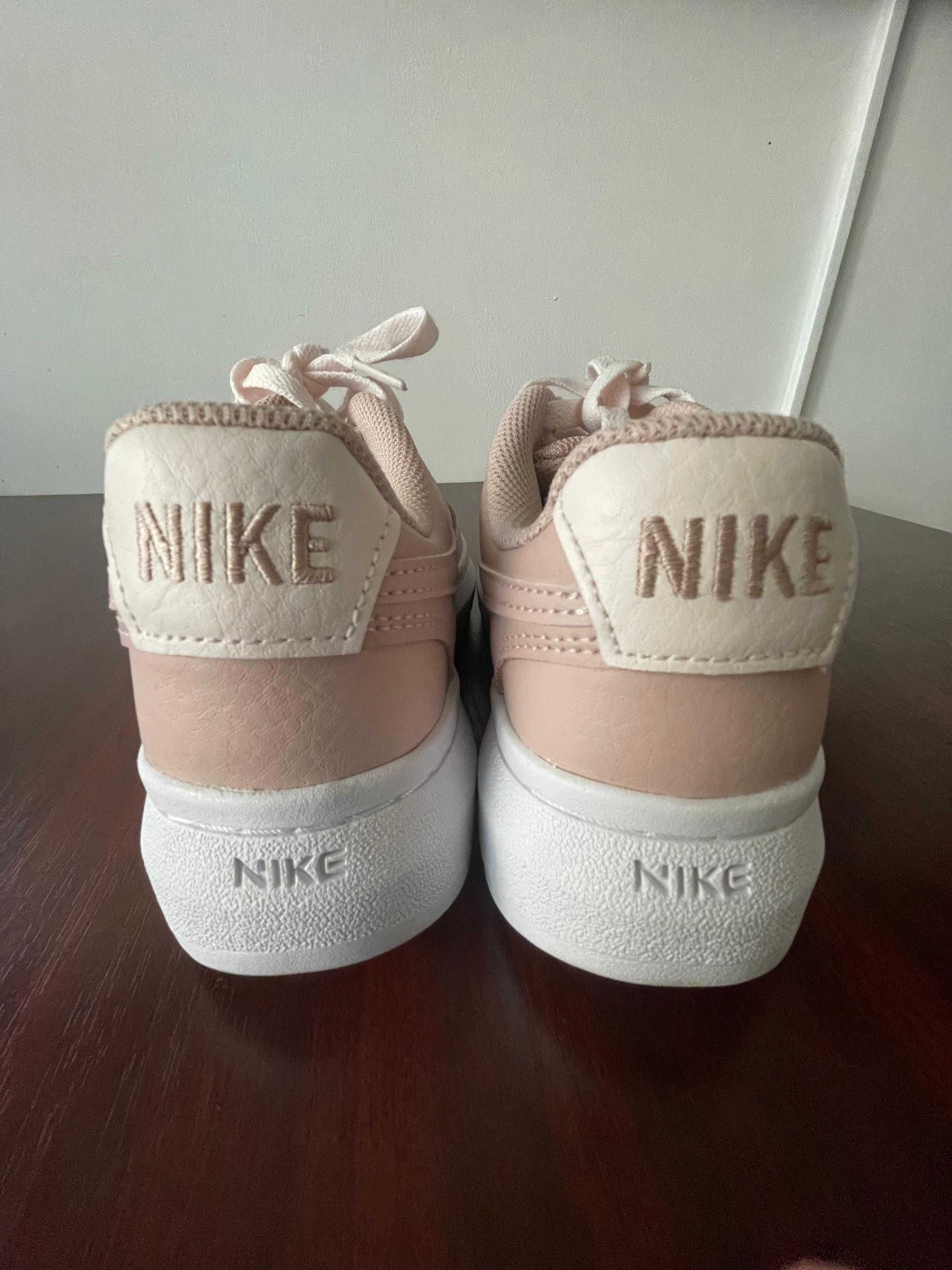 Adidași Nike Court Vision Alta Pink Oxford , măsura 39