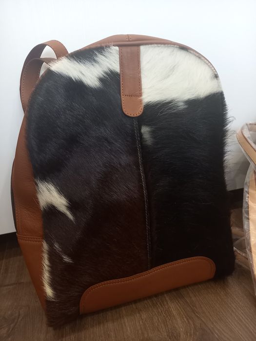 Екстравагантни раници и чанти