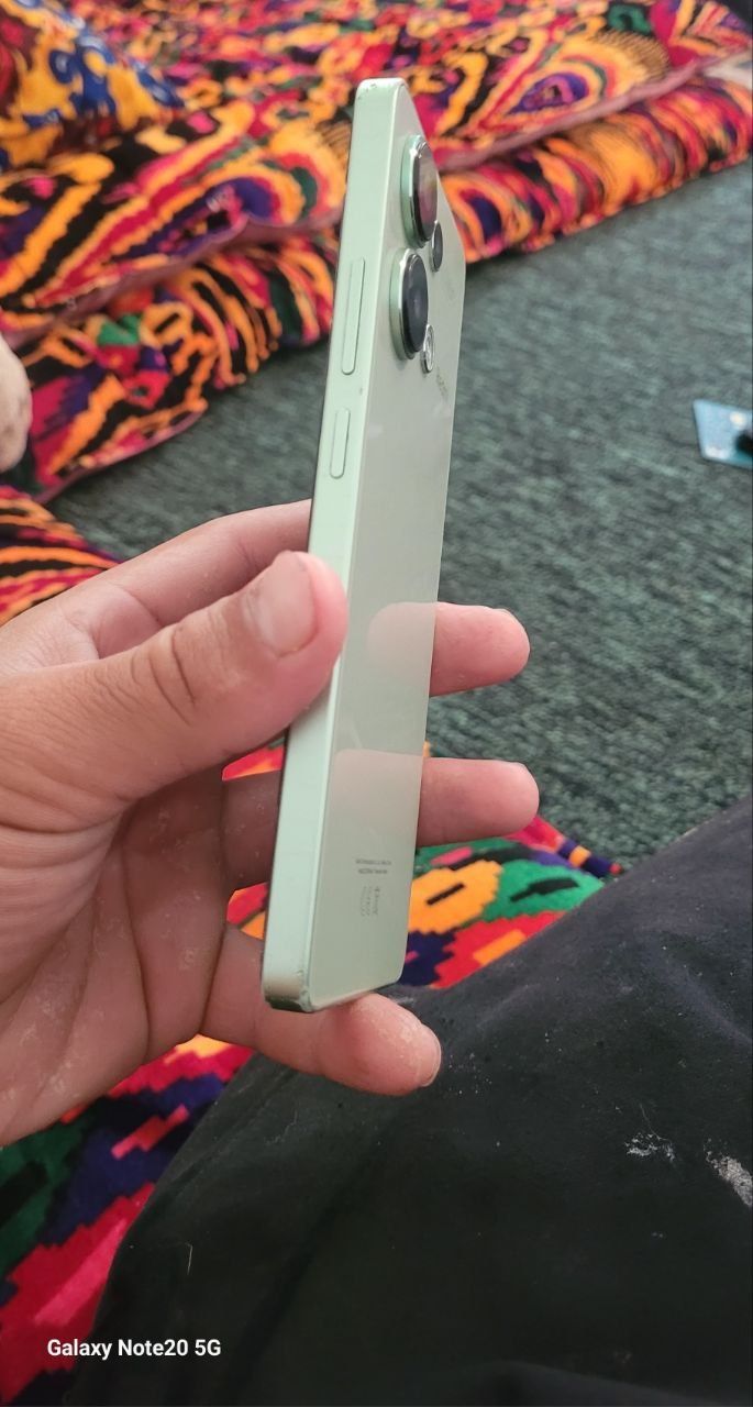 Redmi not 13 Holati idyal