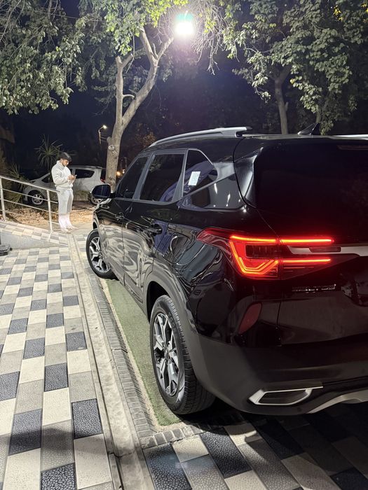Kia Seltos 2021 Srochna Sotiladi