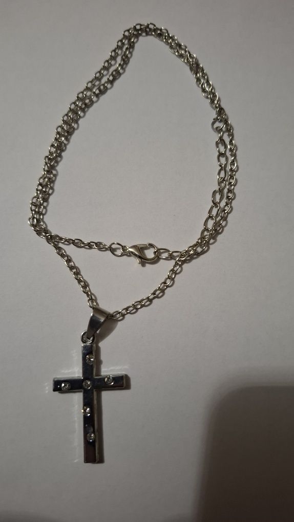Cruciulite de vânzare