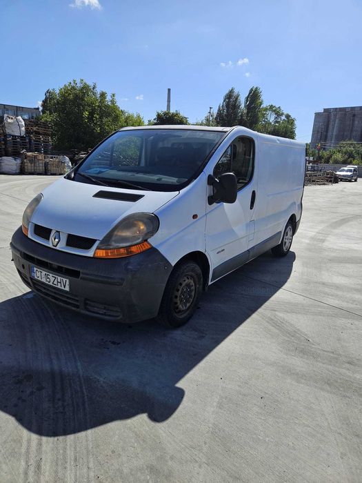 Renault trafic autoutilitara