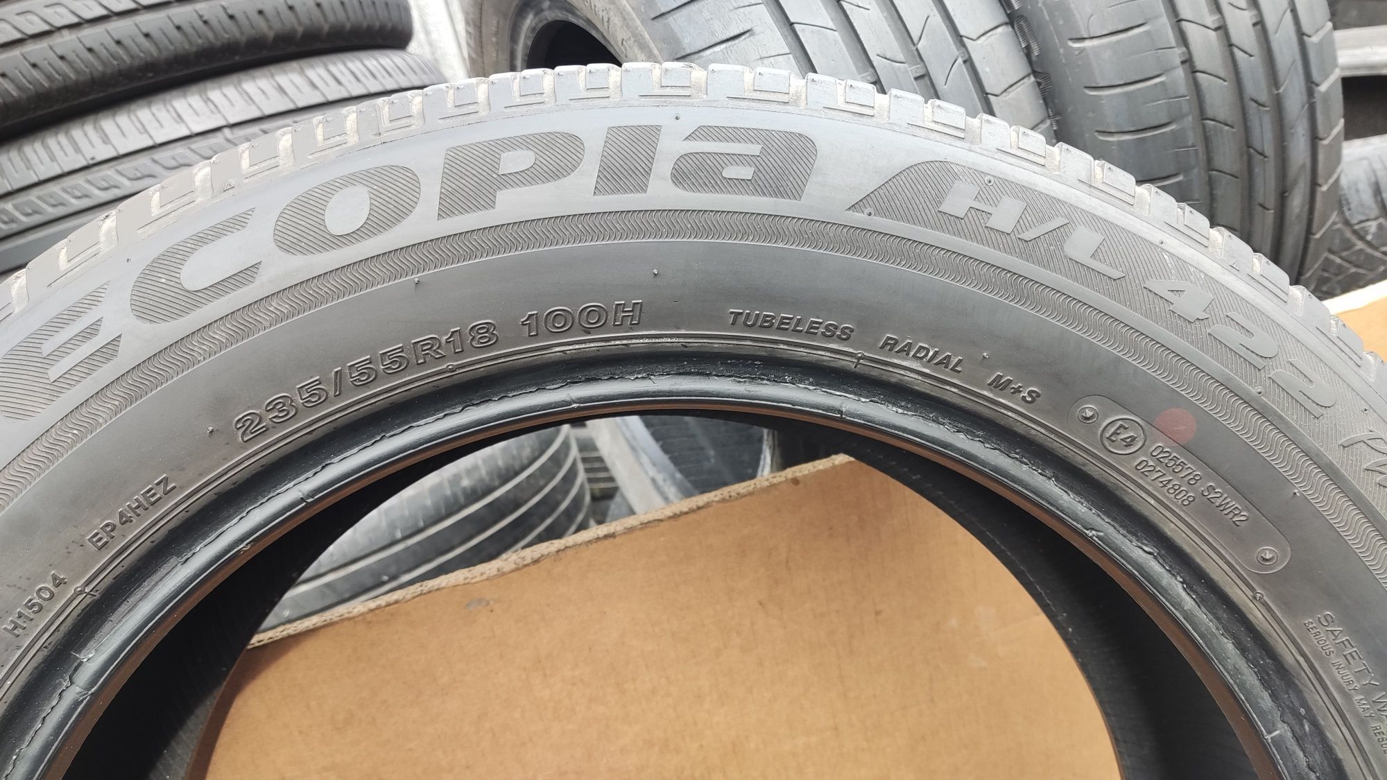 4бр всесезонни гуми 235/55/18 Bridgestone 
dot2518
6.7mm грайфер
Добро