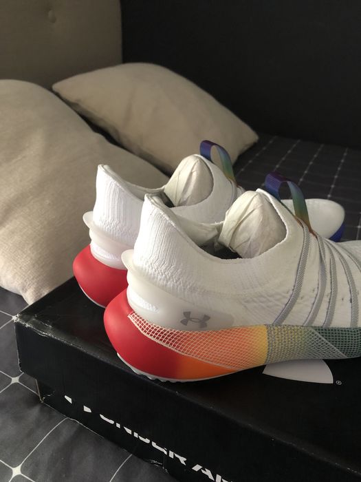 Adidasi Under Armour UA HOVR Phantom 3 Slip Pride