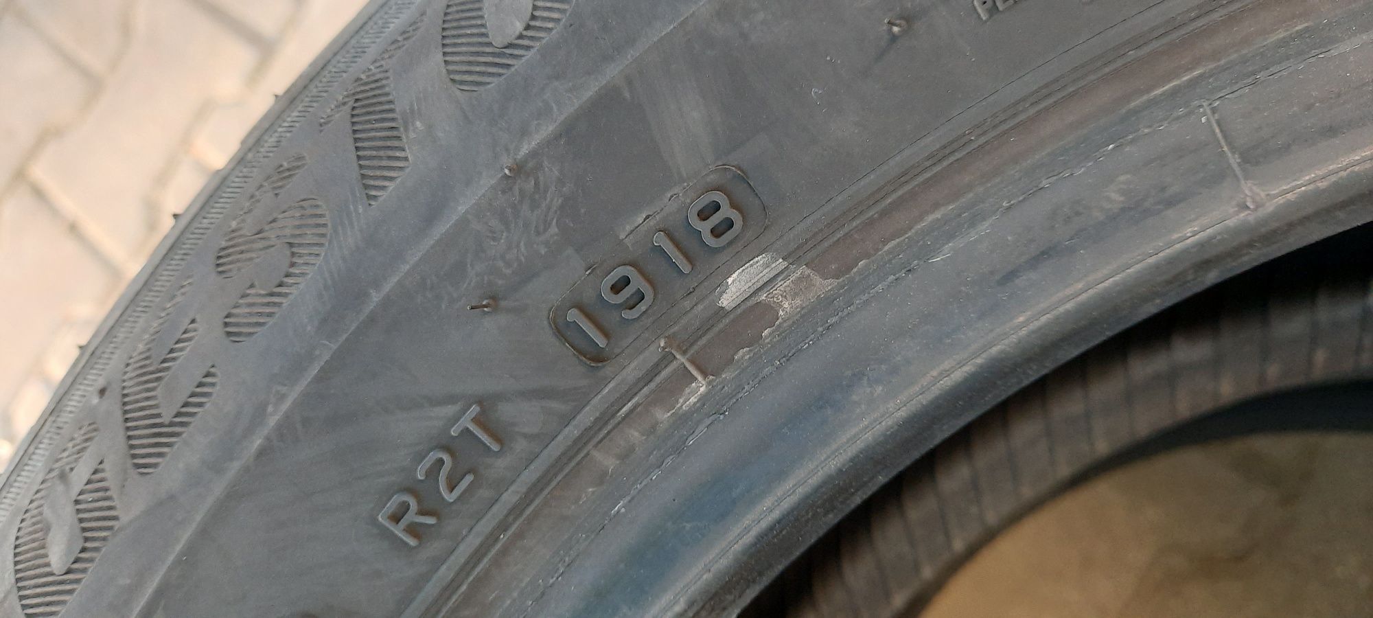 Летни гуми 225 55 17 Bridgestone DOT 18, 19 и 20 (2бр.) БАРТЕР ЗА 18ки