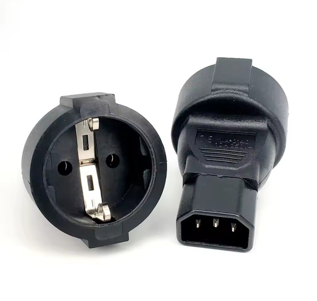 IEC C14 Schuko to Euro адаптер