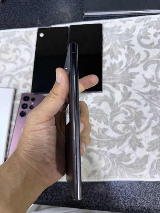 samsung s22 ultra 12.256g karea holati yahwi oqip tel qlila