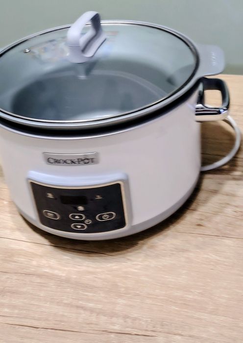 Уред за бавно готвене CrockPot