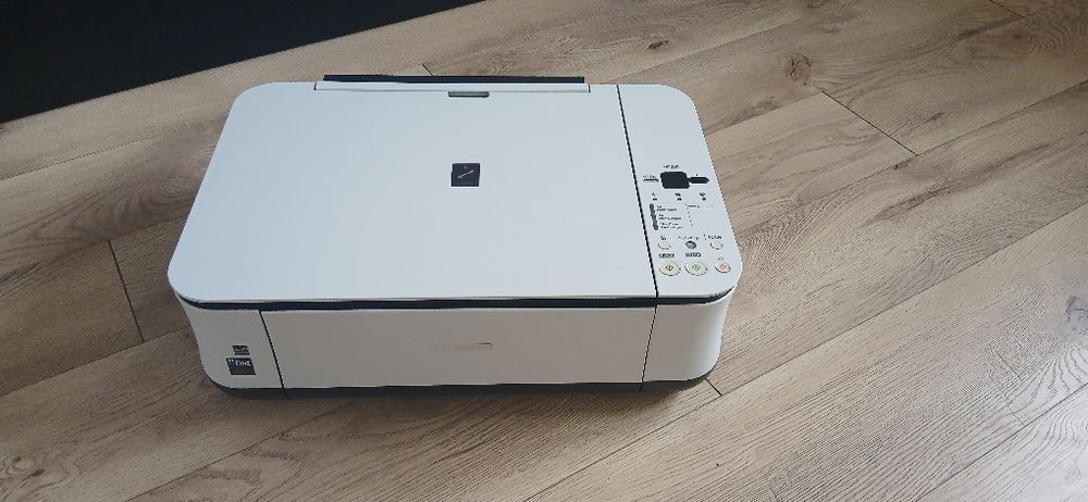 Vand imprimanta canon MP 250