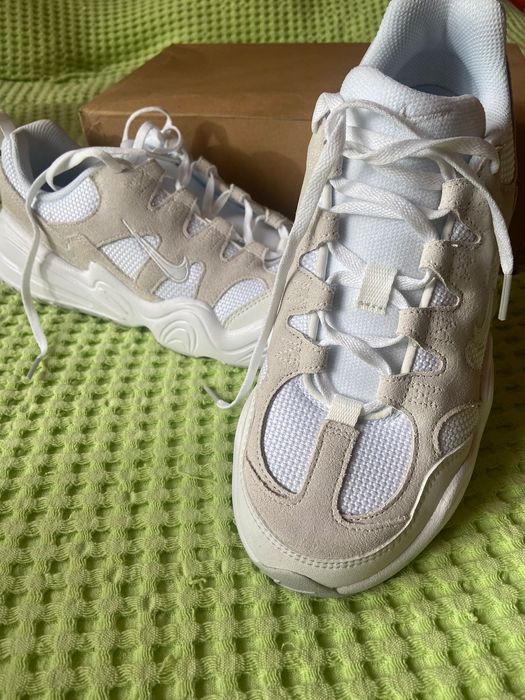 Nike Tech Hera Чисто нови!
