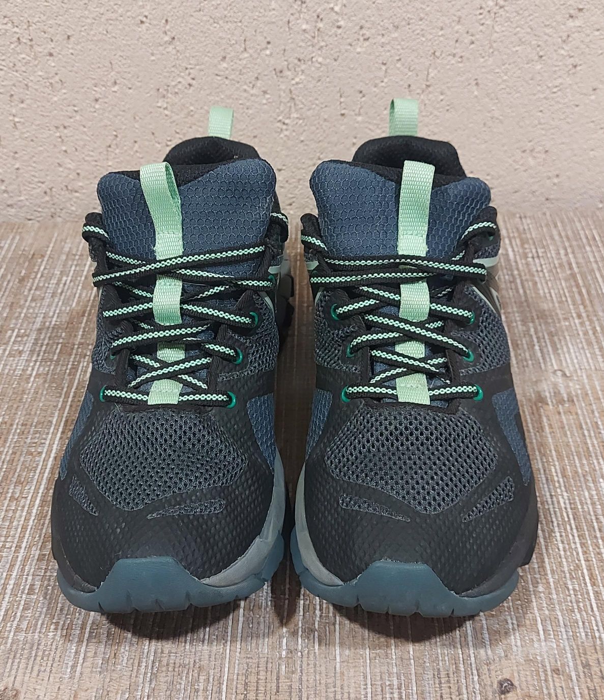 Туристически обувки Merrell