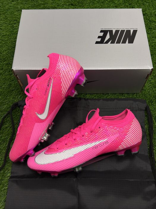 Ghete de Fotbal Nike Vapor 13 Elite Mbappe Rosa FG