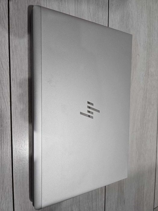 HP Elitebook 640 G9 i5 12th Privacy Screen