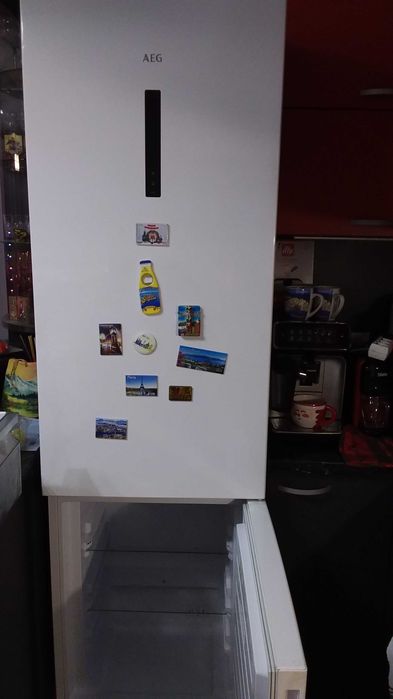 Хладилник с фризер AEG