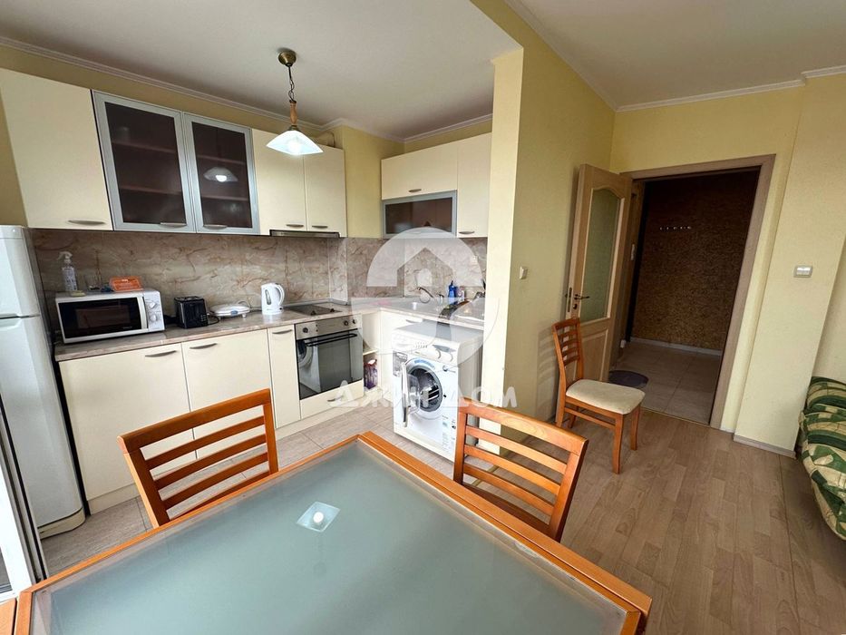 Продава се Двустаен апартамент в к.к. Слънчев бряг - 71 кв.м за 1015 €/кв.м - Снимка #2