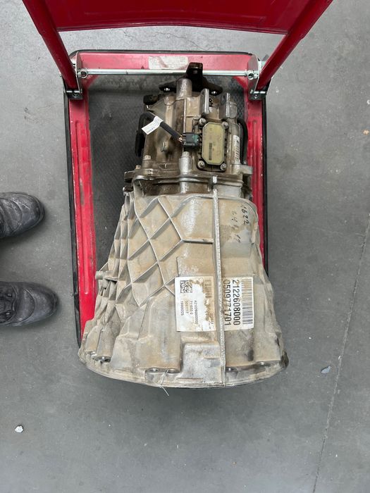 Cutie de viteze manuală , Mercedes clase E ,140.000 mii km