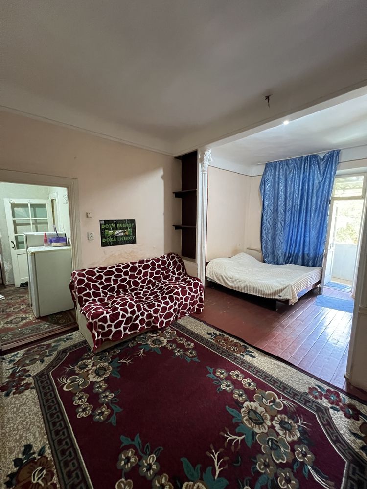 Продается 1 ком квартира в центре Чирчика