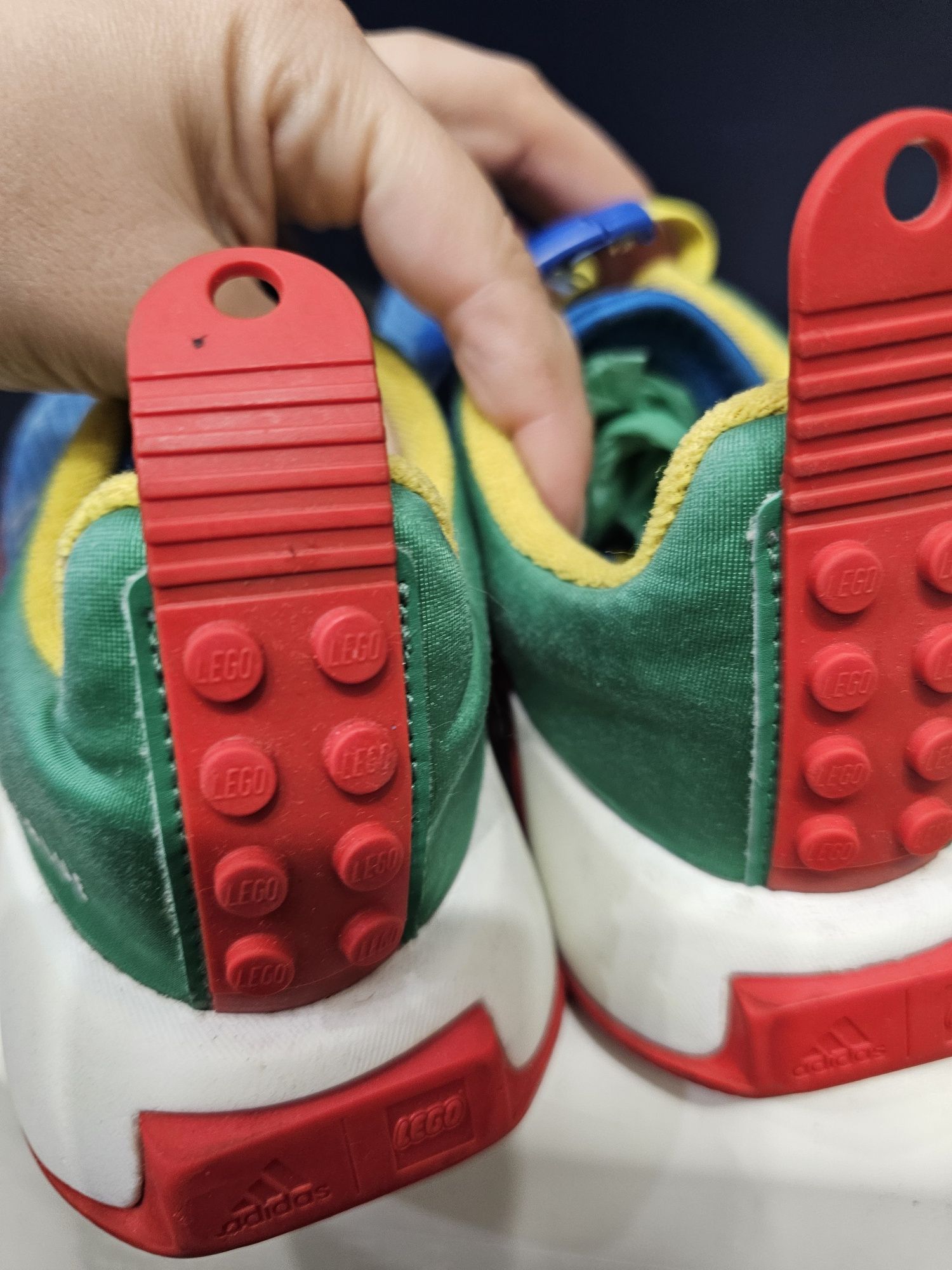 Lego-adidas маратонки