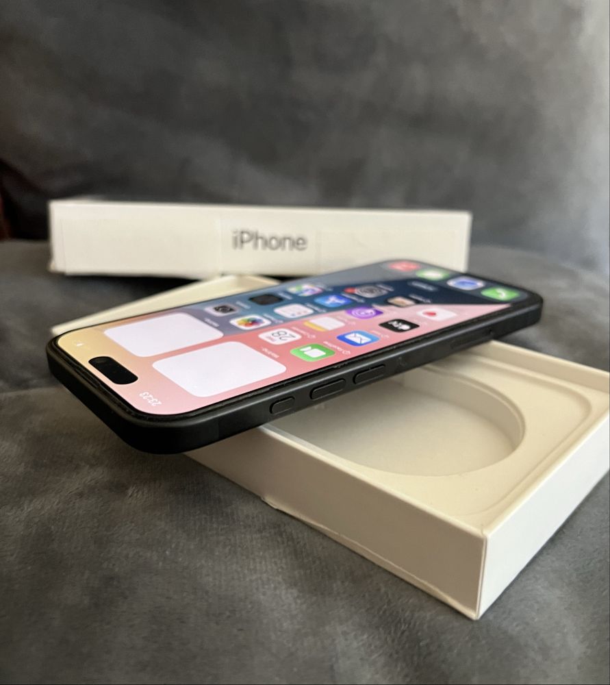 Iphone 16 128GB 100% Батерия Перфектен