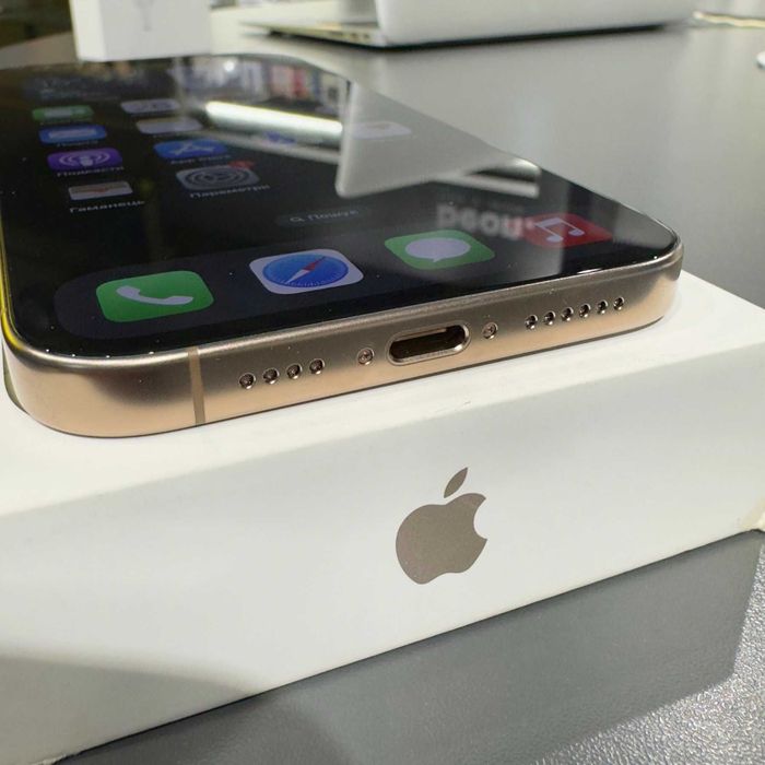 iPhone 16 Pro Max 256gb Desert Titanium