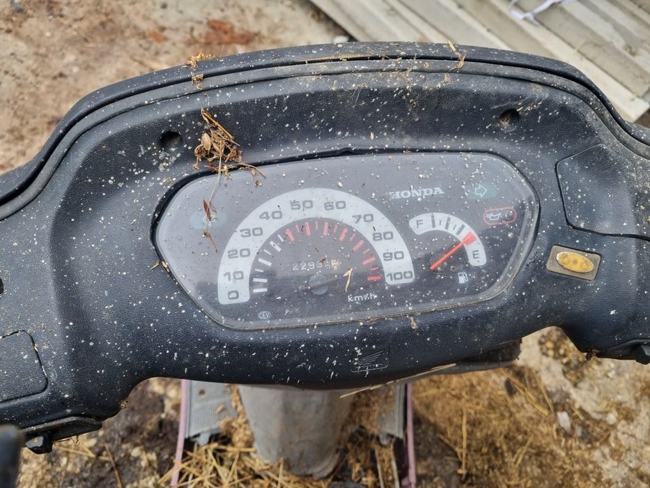 Vand scuter Peugeot buxy ,honda bali,pt piese