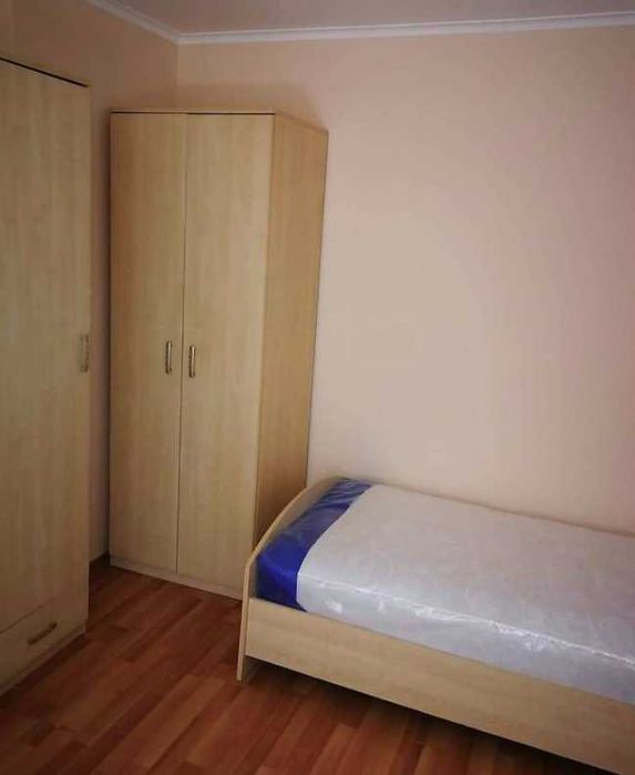 Дава се под наем Едностаен апартамент в Бургас, Възраждане - 40 кв.м за 125 € - Снимка #1