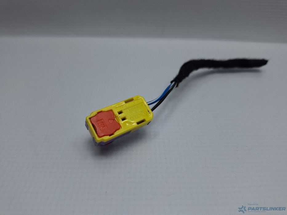 Mufa conector 2 pini AUDI A4 IV Avant (8K5, B8) [ 2007 - 2015 ] TDI (C