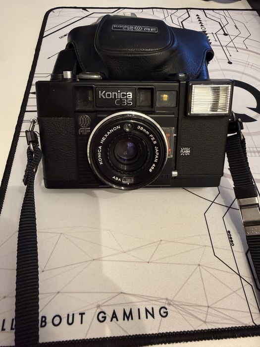 Camera foto Konica C35