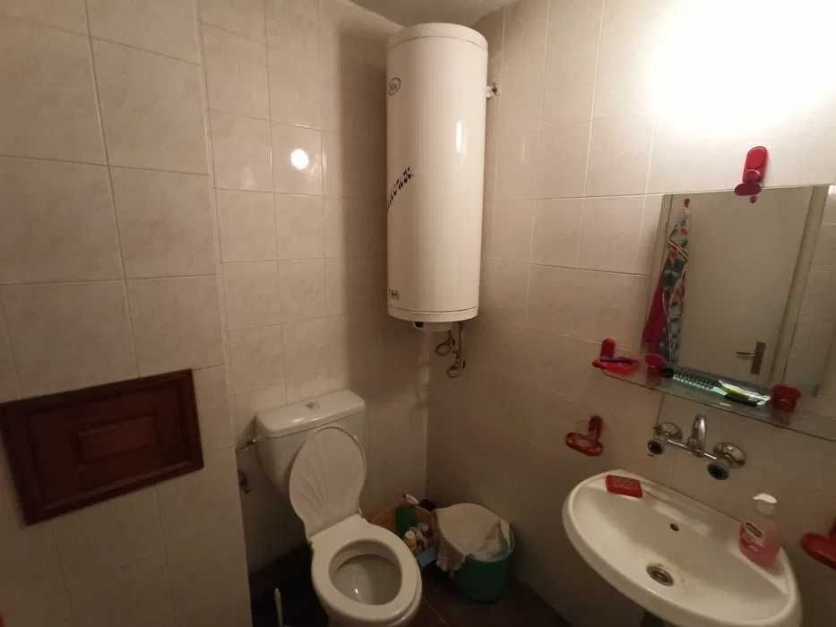 Дава се под наем Двустаен апартамент в Бургас, Възраждане - 36 кв.м за 250 € - Снимка #4