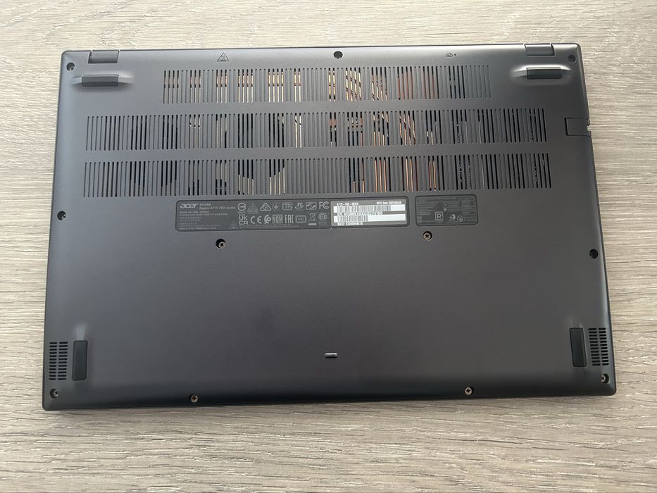 Acer Aspire 7 A715-76G | i5-12450H | RTX 3050 | SSD 512GB | 32GB RAM