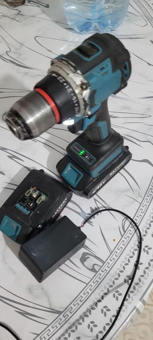 Продам срочно безщнточный