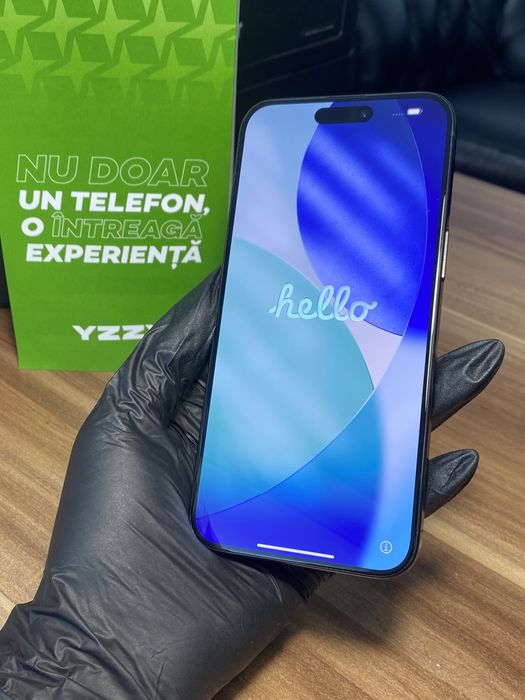 iPhone 15 Pro Max / 256 GB / Sănătate baterie 92% / Ca nou
