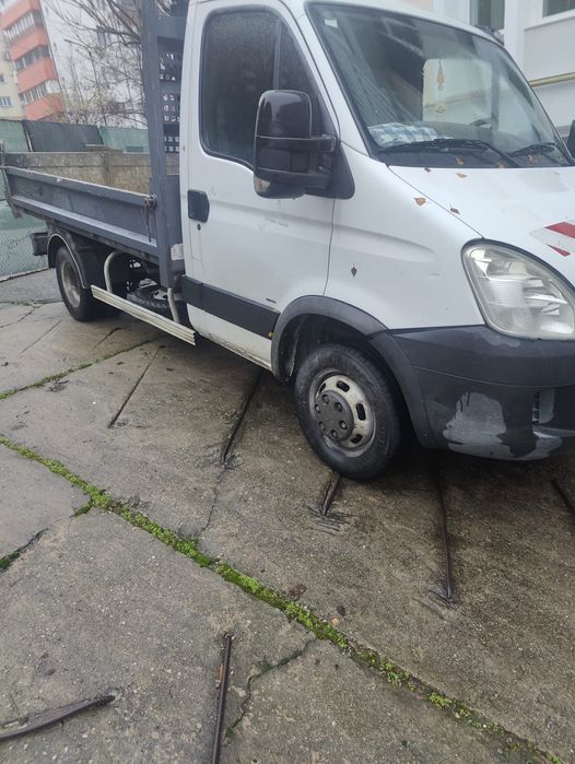 Vand Iveco basculabil spate 2300cc, 120cp