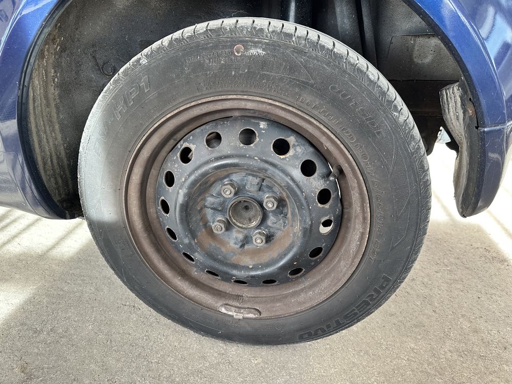 Използвани 4 бр. летни гуми 175/65 R14