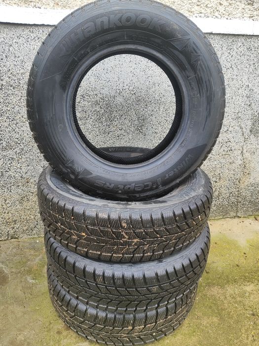 Продавам зимни гуми HANKOOK Winter i*cept RS, размер 205/70 R15