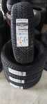 215/65/17 KUMHO WinterCraft WP52