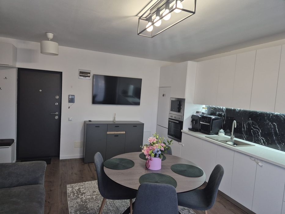 Vând Apartament Utilat mobilat strada Teilor