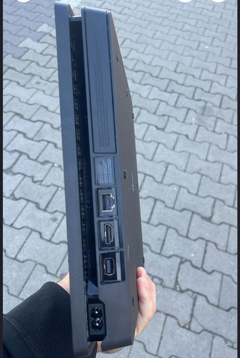 Ps 4 slim 1t  ca nou