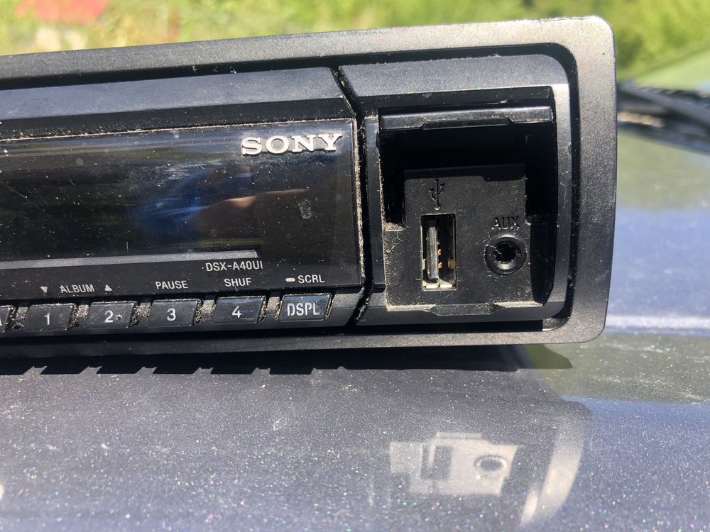 CD Player Sony cu aux si usb