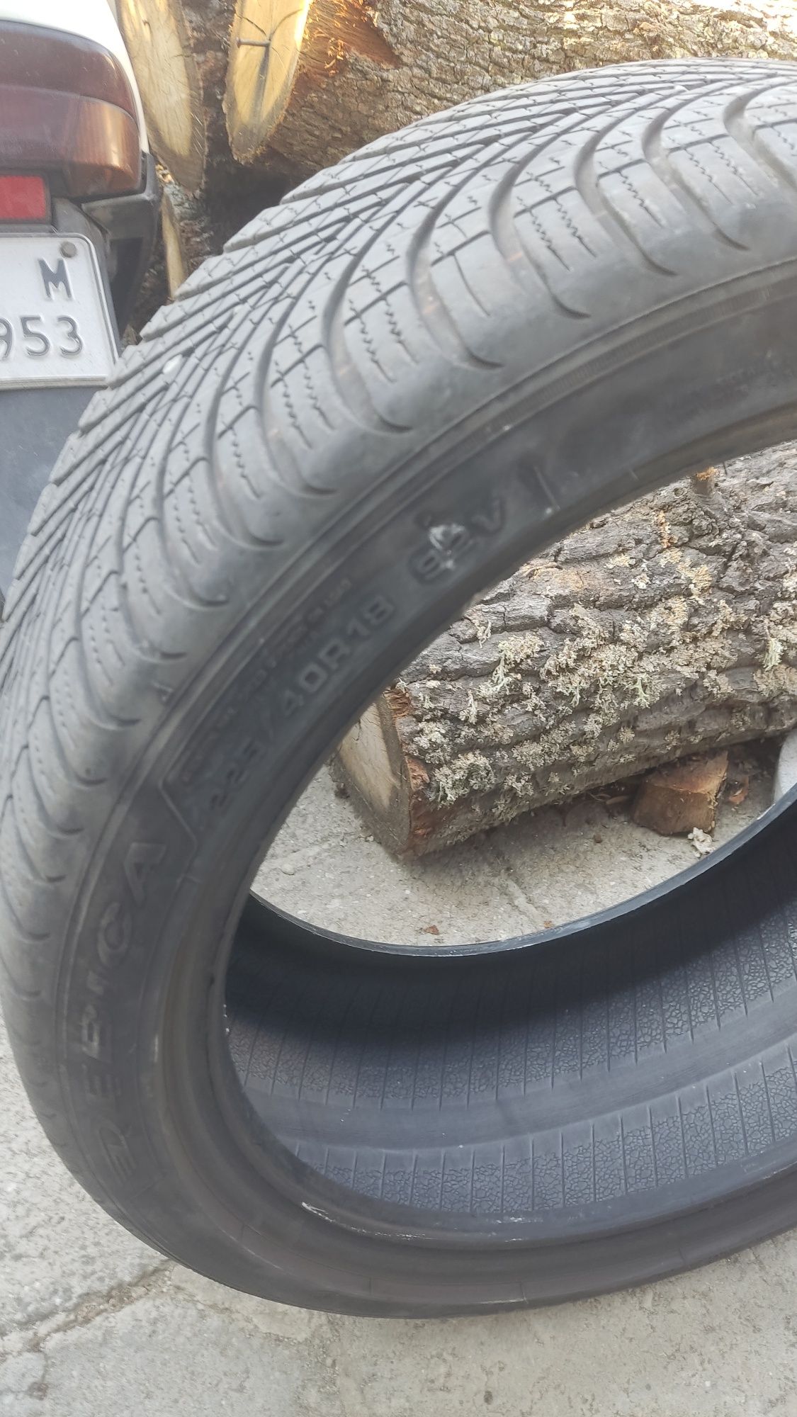 Гуми 225/40/18 DEBICA, NOKIAN всесезонни